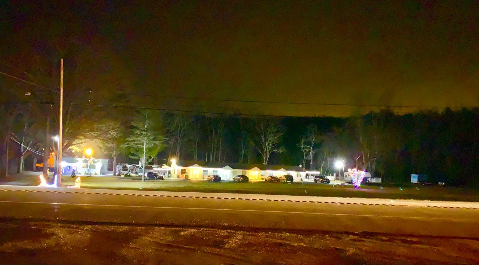 forest motel outside 3